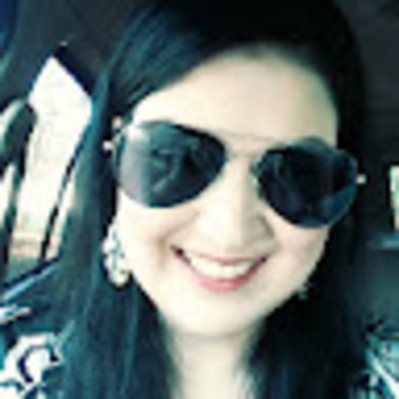 Meet your Posher, Susan - Picture 1 of 1